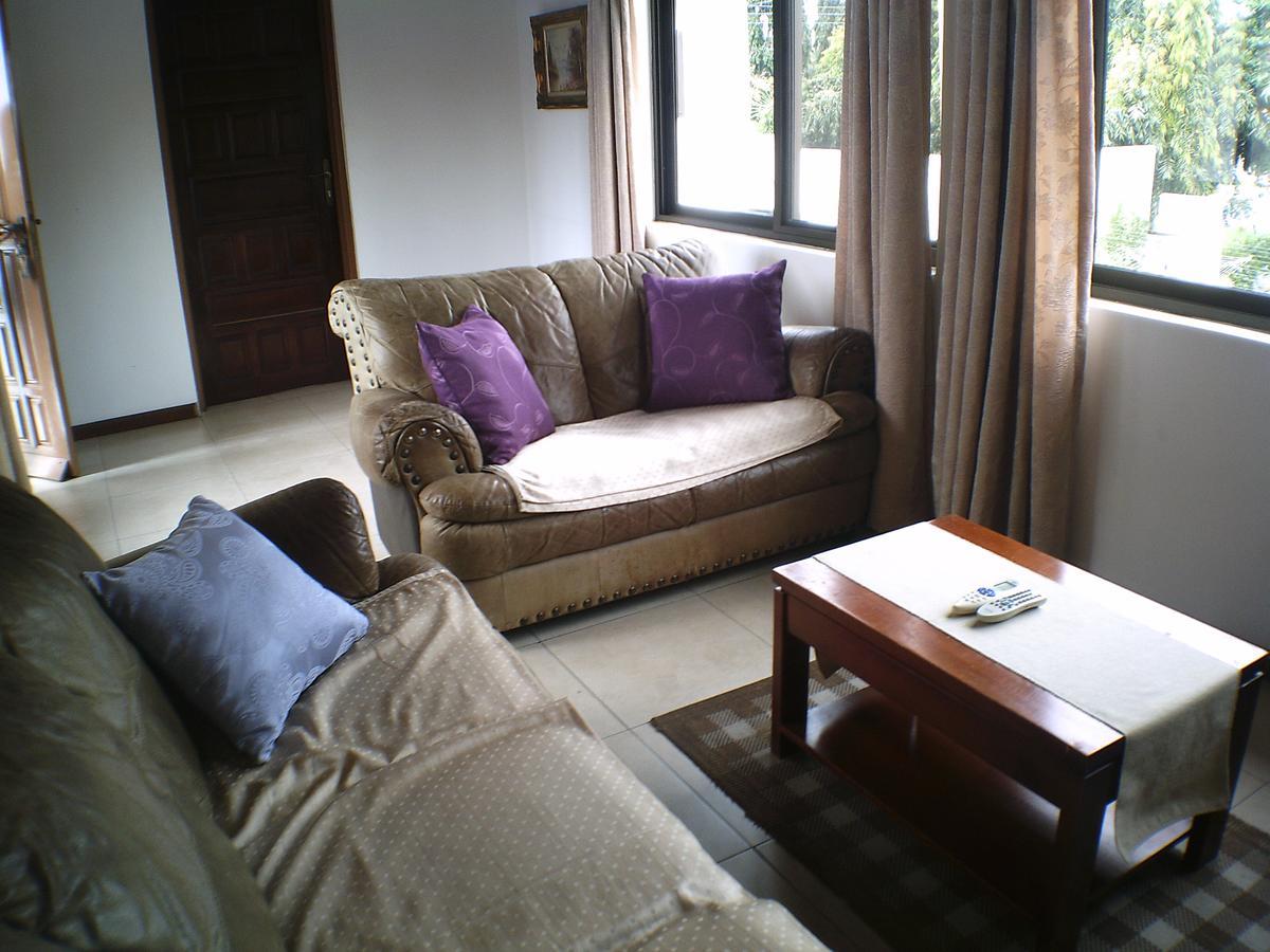 Lavender Lodge Hotel Accra Exteriör bild