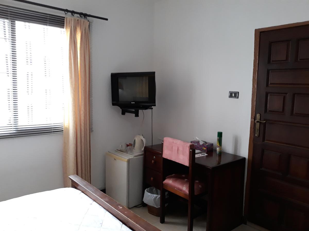 Lavender Lodge Hotel Accra Exteriör bild